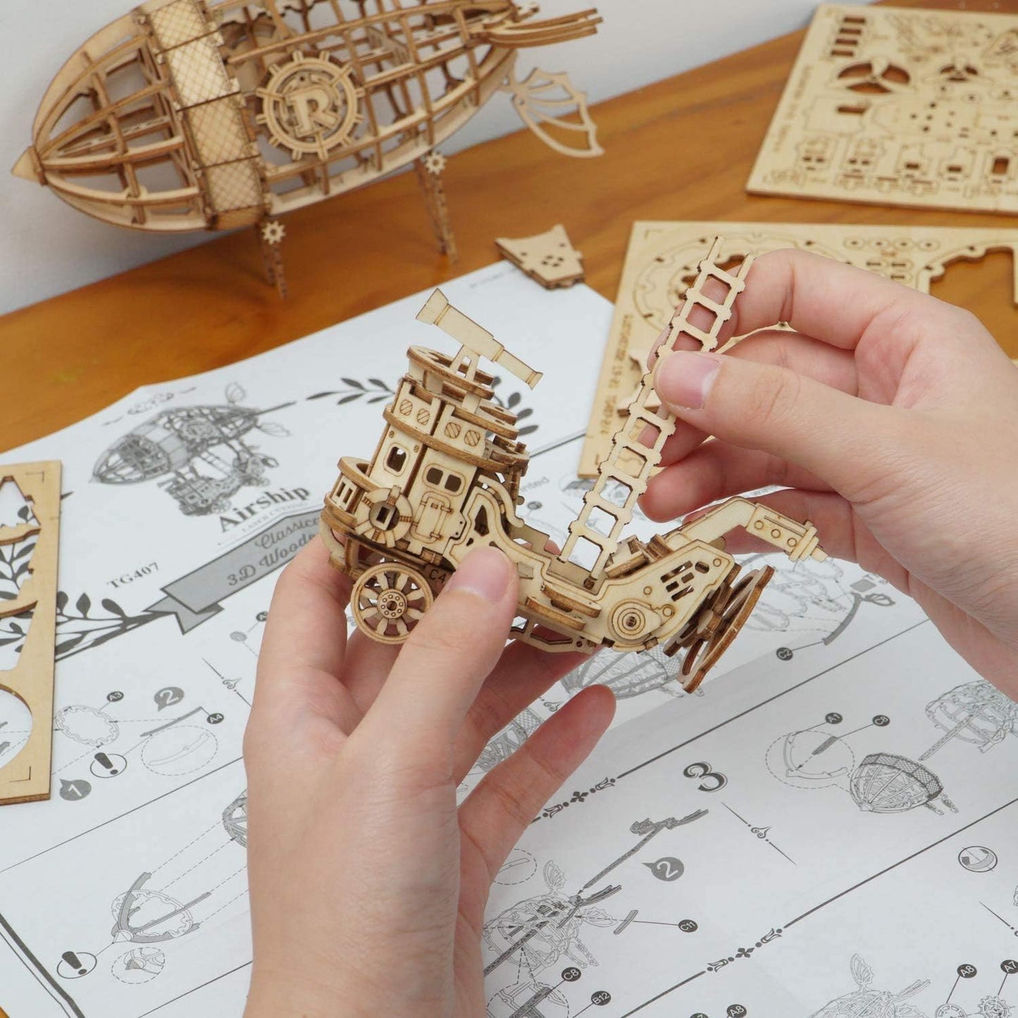 Steampunk-Zeppelin-Luftschiffmodell