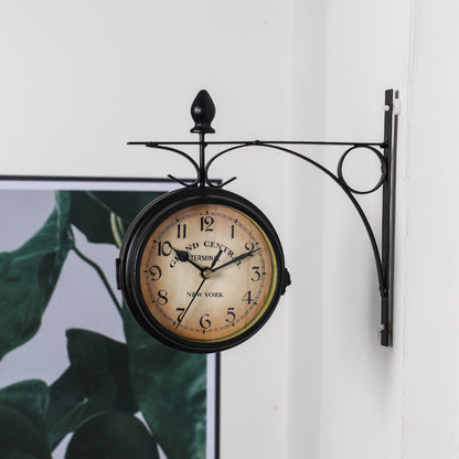 Steampunk-Retro-Uhrstation