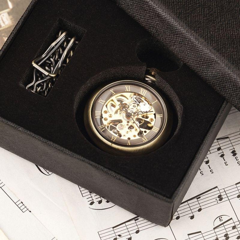 Bronzene Taschenuhr