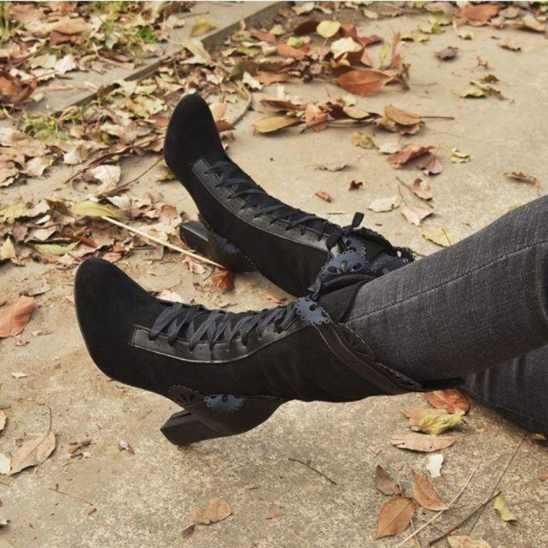 Viktorianische Steampunk-Stiefel