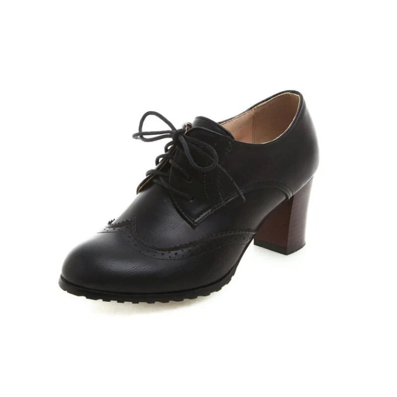 Damenschuhe im viktorianischen Stil