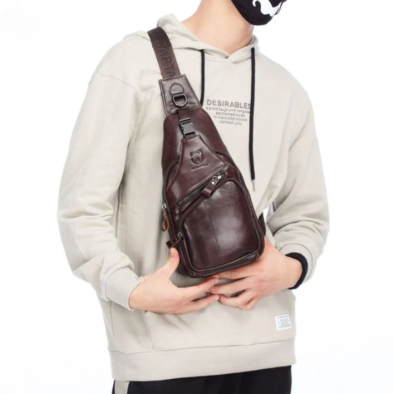 Herren-Brusttasche aus Leder