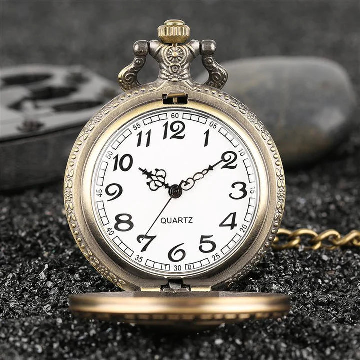 Totenkopf-Taschenuhr