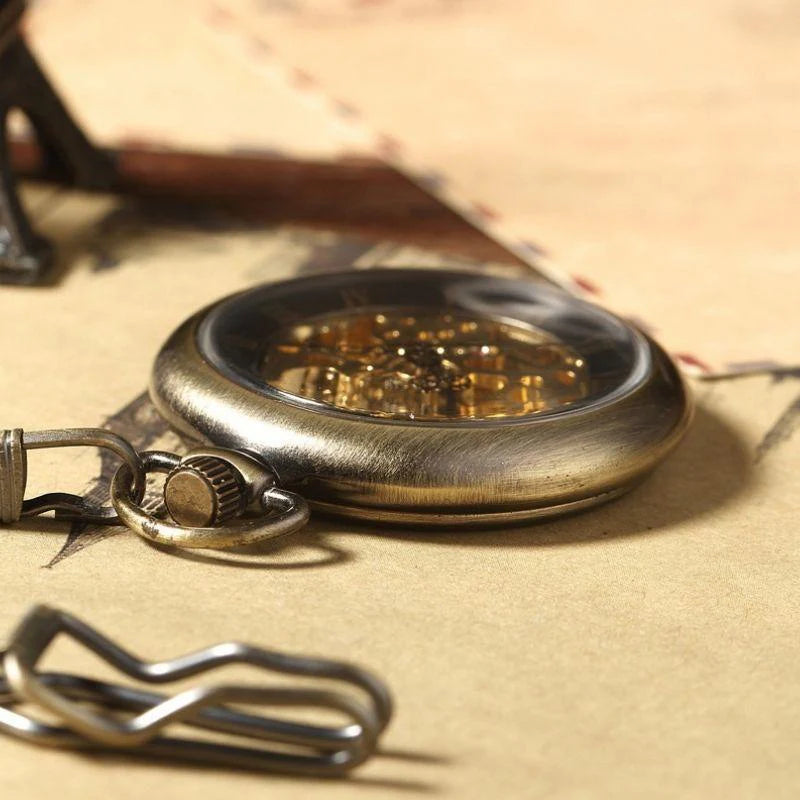 Bronzene Taschenuhr