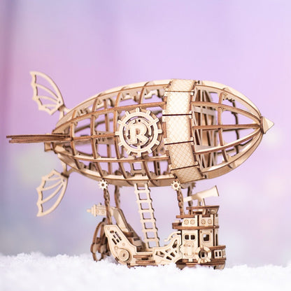 Steampunk-Zeppelin-Luftschiffmodell