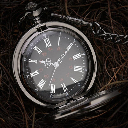Schwarze Steampunk-Taschenuhr