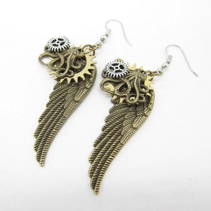 Steampunk-Flügelohrringe