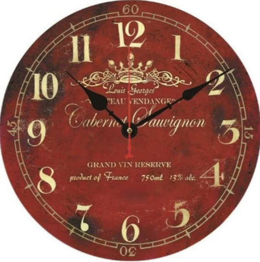 Vintage rote Steampunk-Uhr
