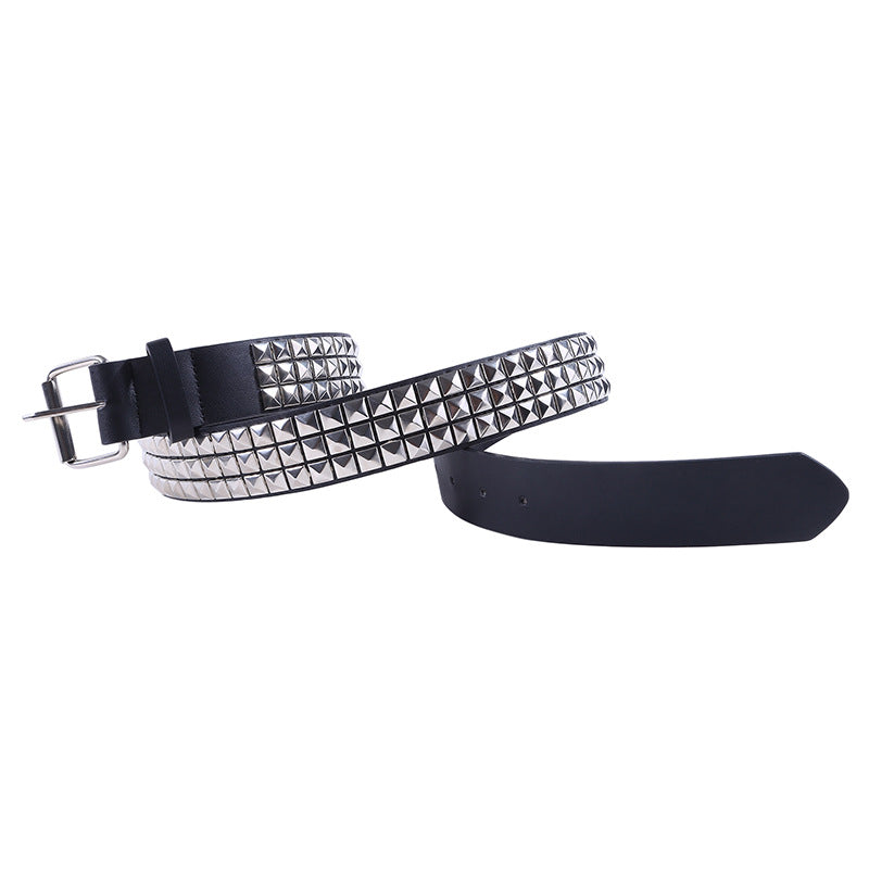 Punk-Nietengürtel